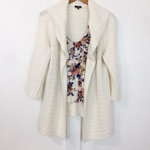 Talbots cream cardigan with toggle closure | med